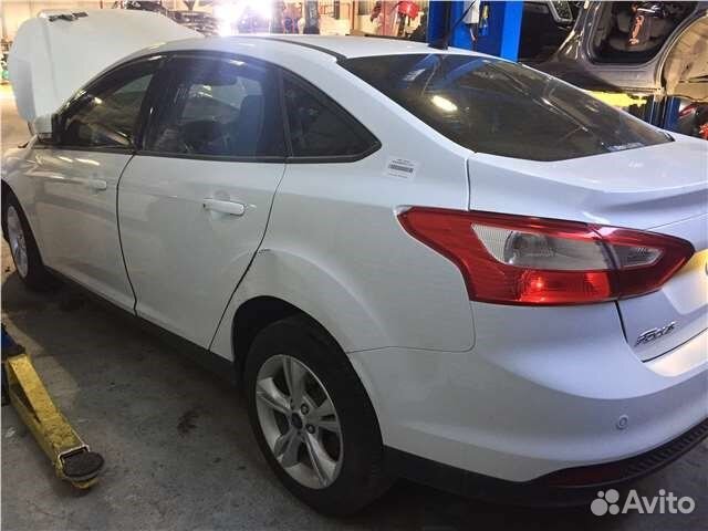 Разбор на запчасти Ford Focus 3