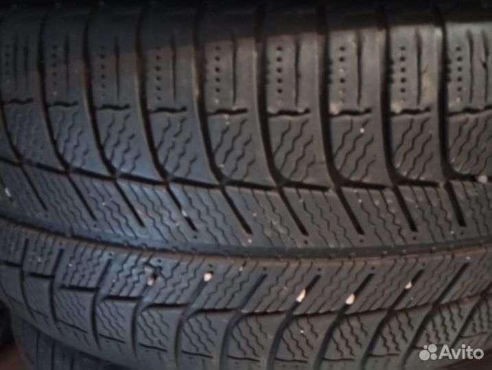 Michelin X-Ice North 225/55 R17 97H