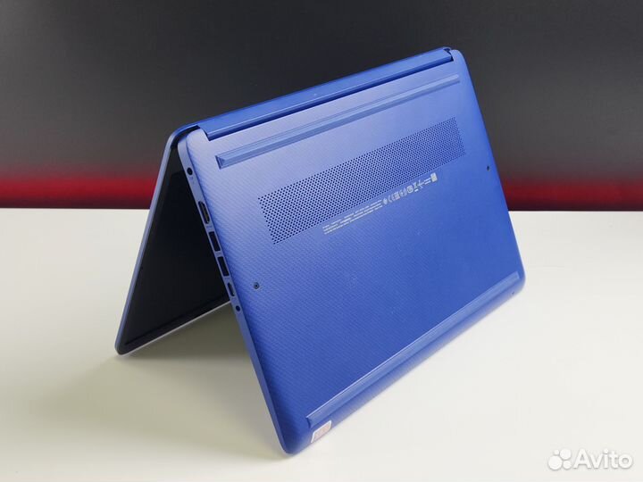 Ноутбук HP Laptop 14s AMD 4GB 256GB SSD