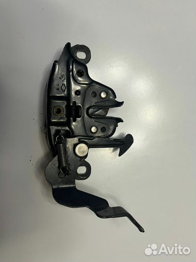 Замок капота Nissan Qashqai