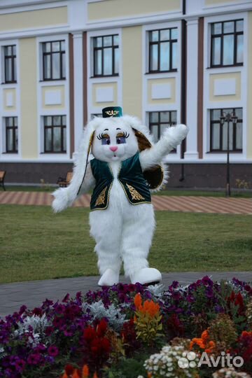 Ростовые куклы. Зайка и Мишка. Поздравление