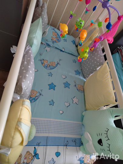 Бортики в детскую кроватку