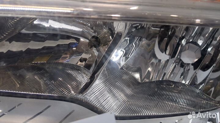 Фара (передняя) Opel Meriva 2010, 2010