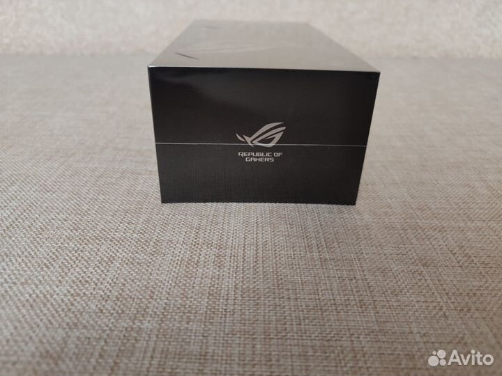 ASUS ROG Phone 6, 12/256 ГБ