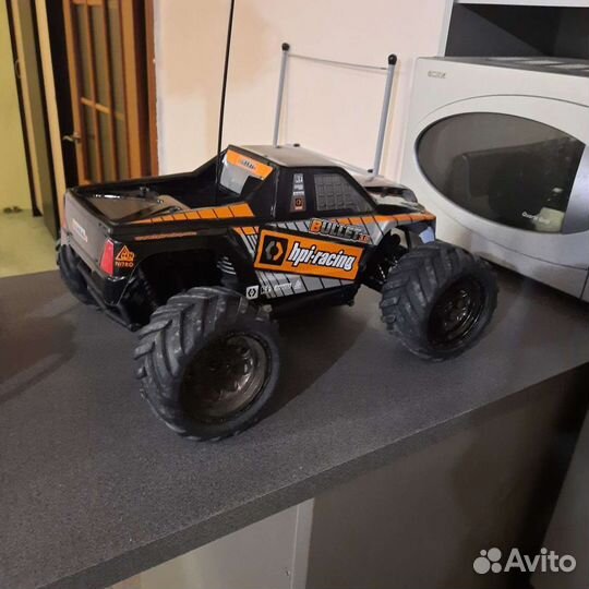 Машина на радиоуправлении 1 10