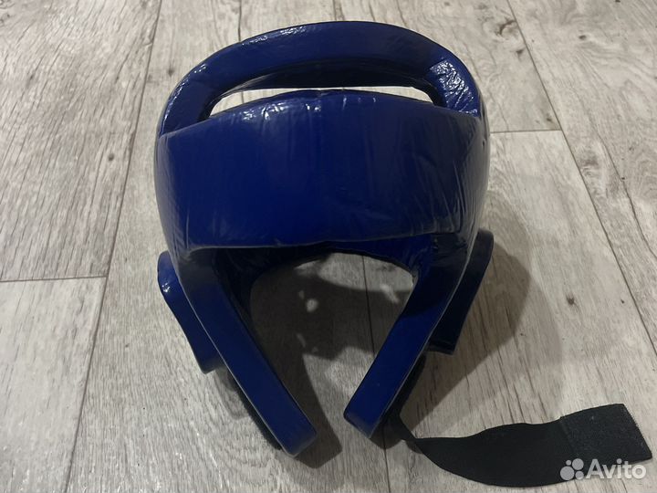 Шлем для тхэквондо