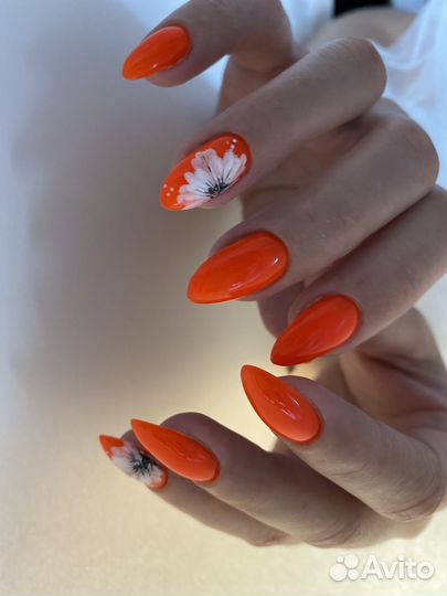 Мастер маникюра