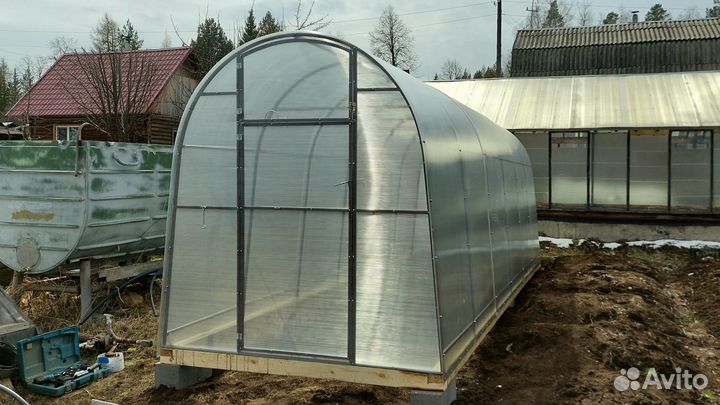 Теплицы, парники