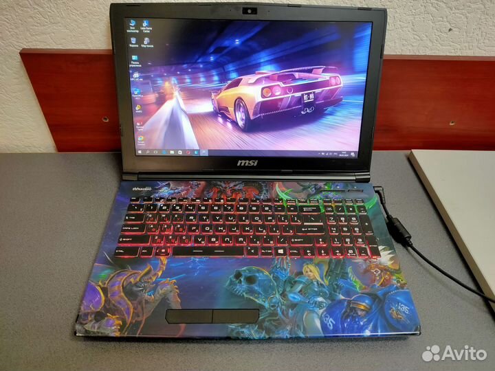 Мощный игровой ноутбук MSI на Core i7 6700HQ