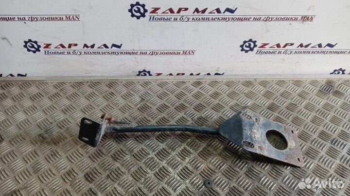 Кронштейн переднего крыла правый Man Tga Tgs