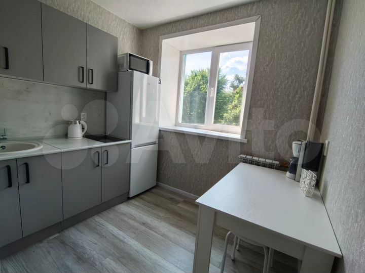 2-к. квартира, 47 м², 3/5 эт.