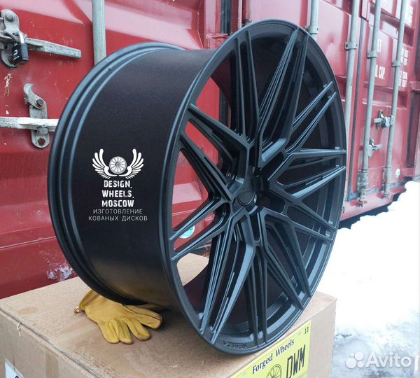 Кованые диски R22 на BMW X5 X6 X7 X5M X6M