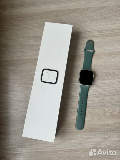 Apple watch 4