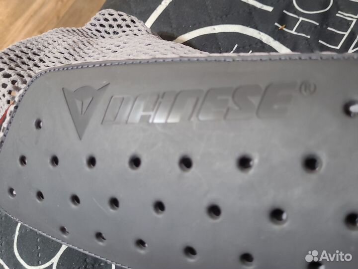 Защитные шорты Dainese Action