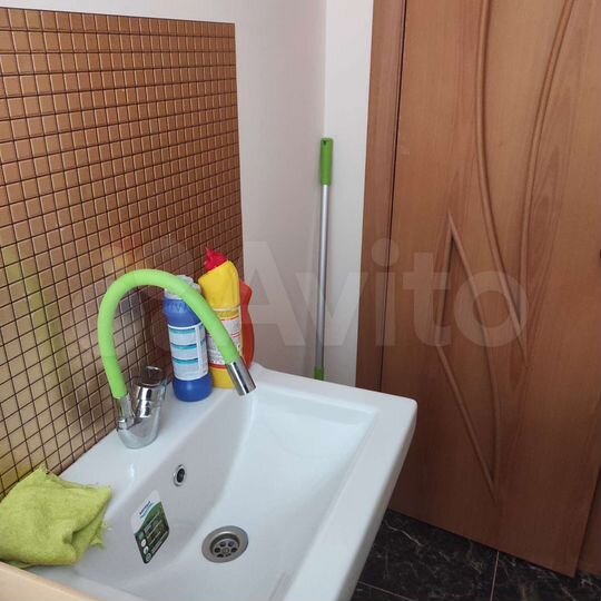 Здание, 60 м²