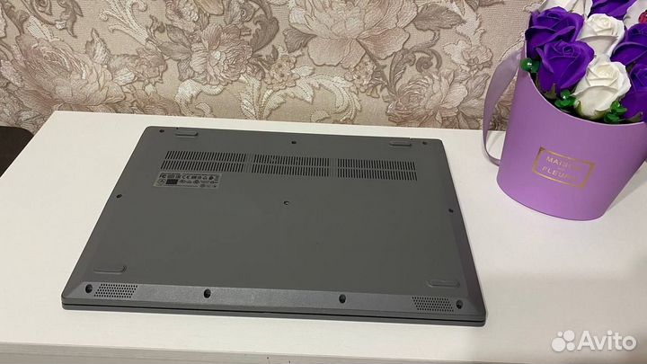 Мощный Ноутбук Lenovo AMD Ryzen 5 4500U 8 гб