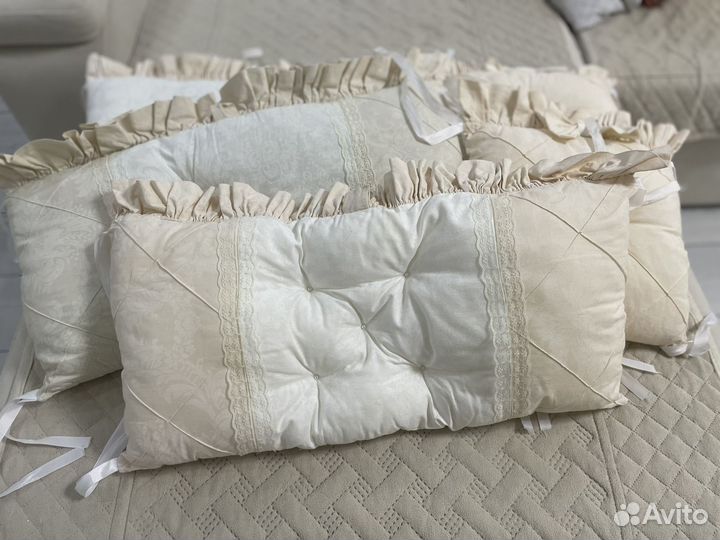 Бортики на кроватку