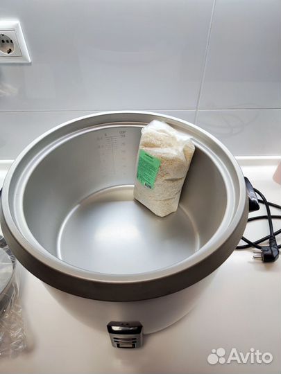 Профессиональная рисоварка aroma