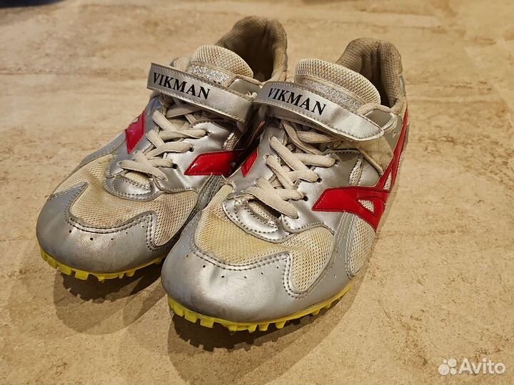 Шиповки для бега 37