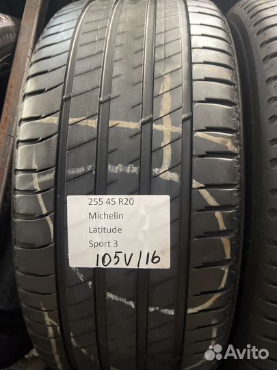 Michelin Latitude Sport 3 255/45 R20 105V