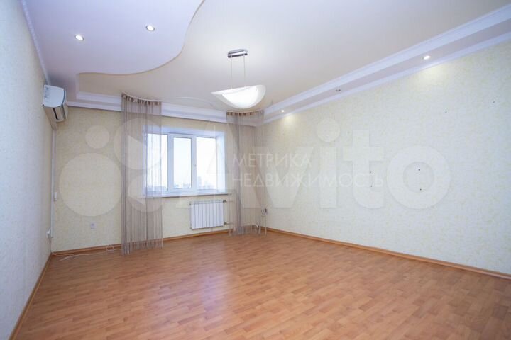 3-к. квартира, 103,2 м², 10/10 эт.