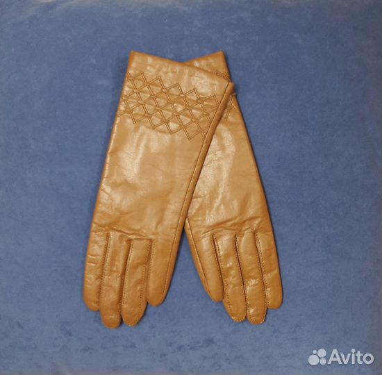 Коричневые перчатки