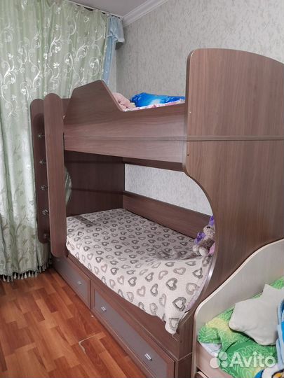Двухъярусная кровать бу
