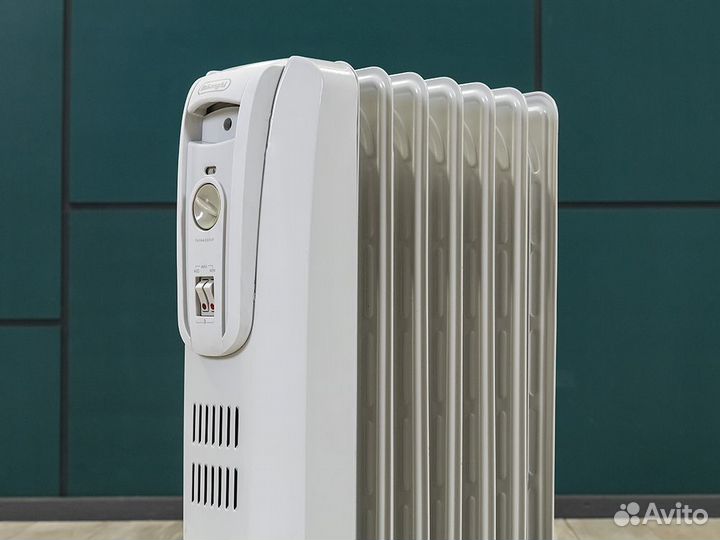 Обогреватель DeLonghi Металл Серый