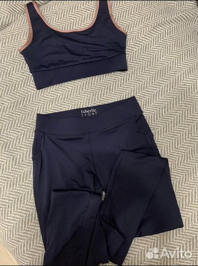 Костюм для фитнеса