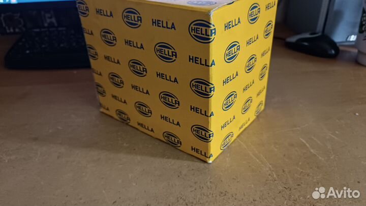 Противотуманные галогеновые фары Hella