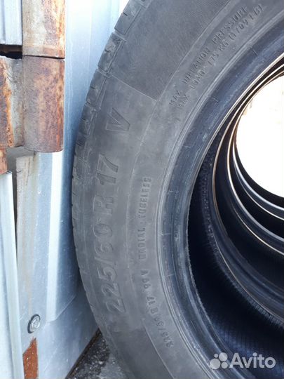 Continental ContiPremiumContact 5 SUV 225/60 R17 102V