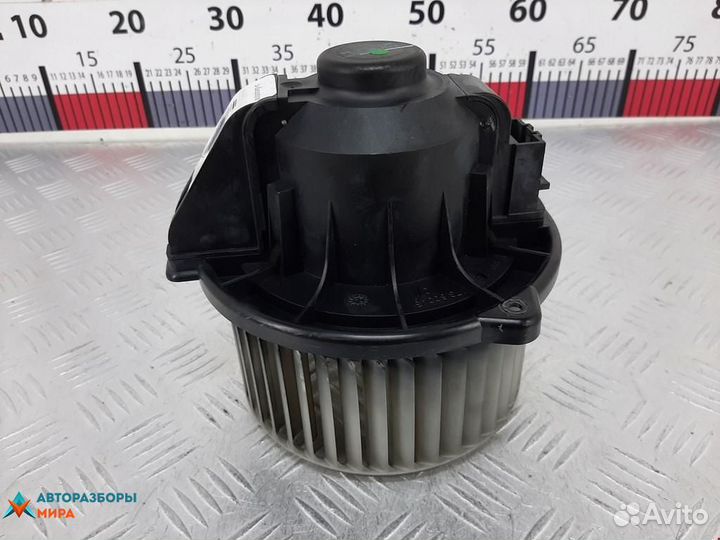 Моторчик печки Land Rover Range Rover Sport 2005