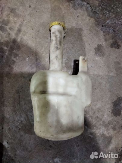 Бачок омывателя ford mondeo 2