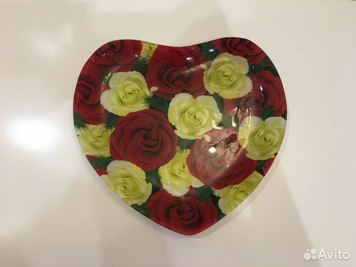 Тарелки Сердце десертные д.19 и 24 см