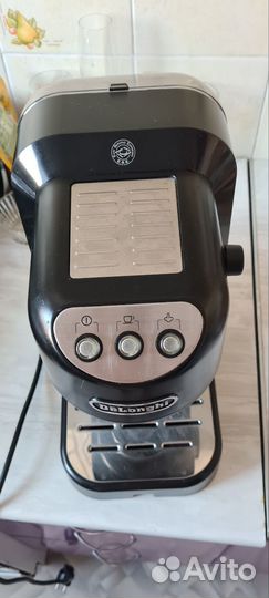 Кофеварка рожковая delonghi EC250