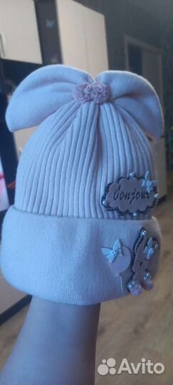 Шапка для девочки новая