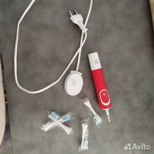 Электрическая щетка