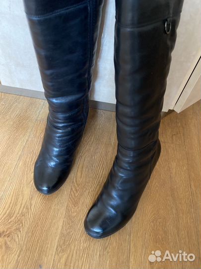 Жен сапоги зима 39 разм черн цвет б/ у каблу7 см