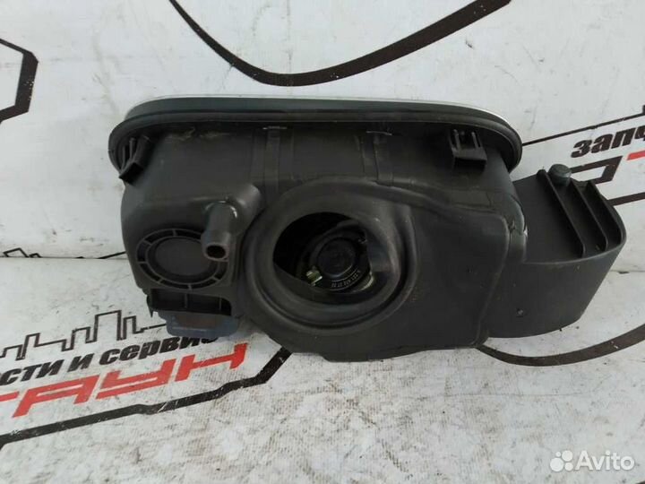 Лючок бензобака mercedes C-class W204