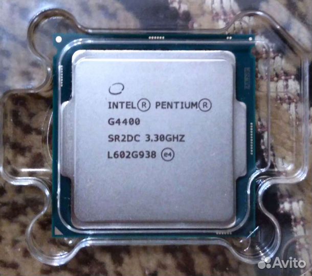 Процессоры 1151 G3930 и g4400