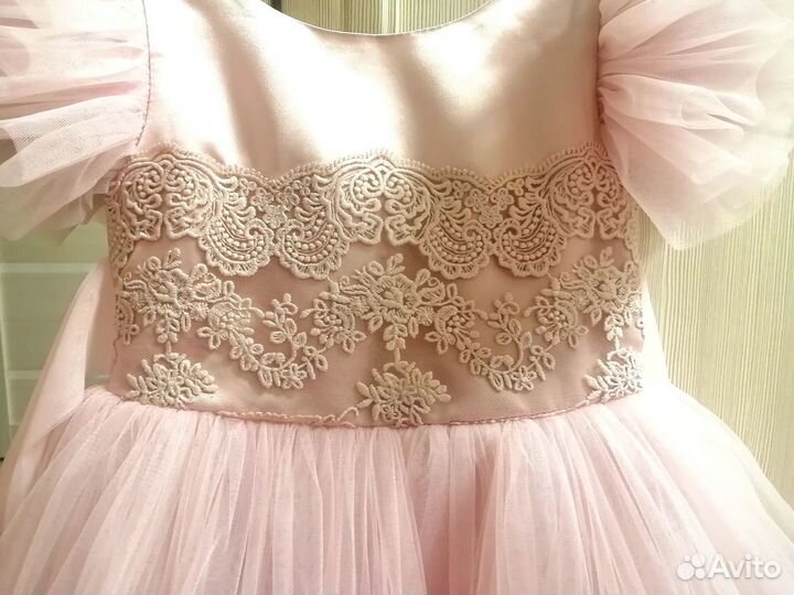 Платье для девочки 92 новое