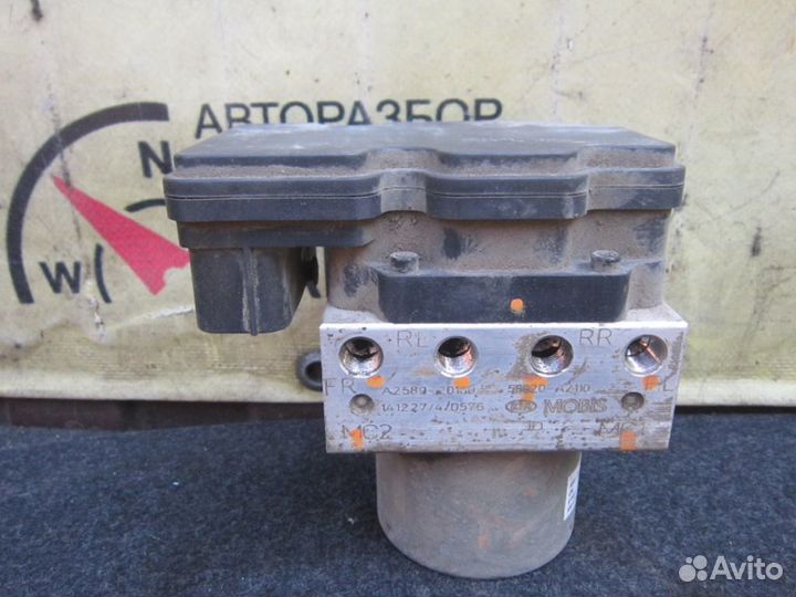 KIA ceed II 2012- Блок управления ABS 1.6 2015