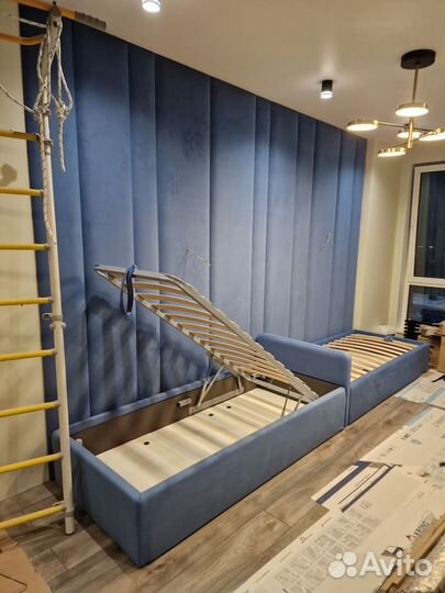 Мягкие стеновые панели и кровати в детскую