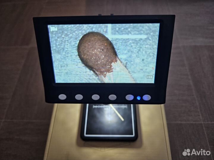 Микроскоп цифровой с ЖК дисплеем