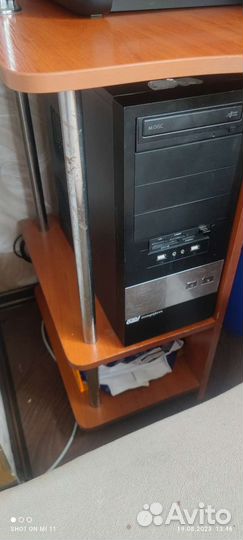 Компьютерный стол бу