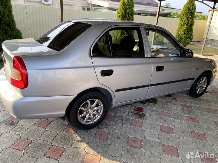 Hyundai Accent 1.5 AT, 2005, 275 000 км