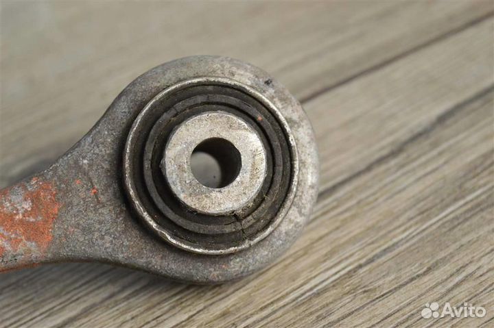 Рычаг задний левый audi A4 B8