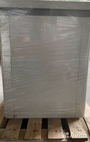 Морозильный ларь с глухой крышкой