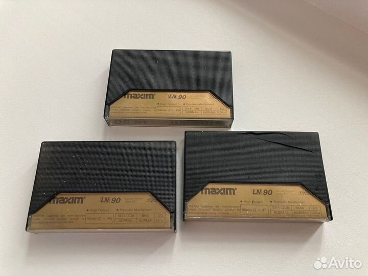 Аудиокассеты maxim 90 LN. С записями 3 штуки одним