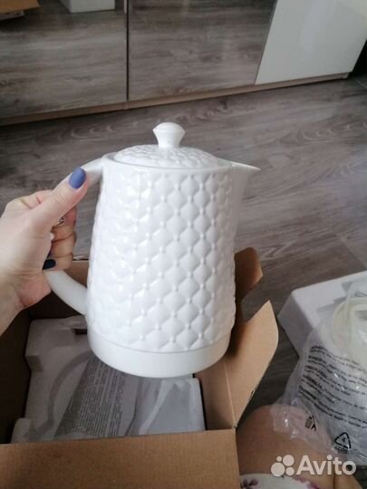 Чайник электрический новый